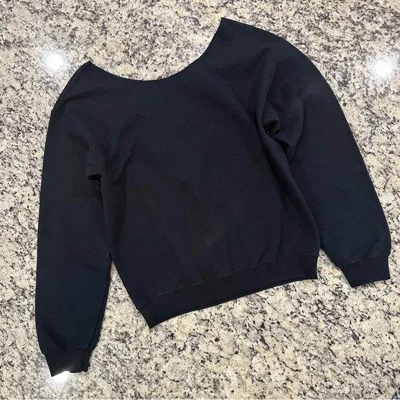 Women’s S Black Off-The-Shoulder Long-Sleeve Cropped Happy Halloween Witches Top - Picture 2 of 3